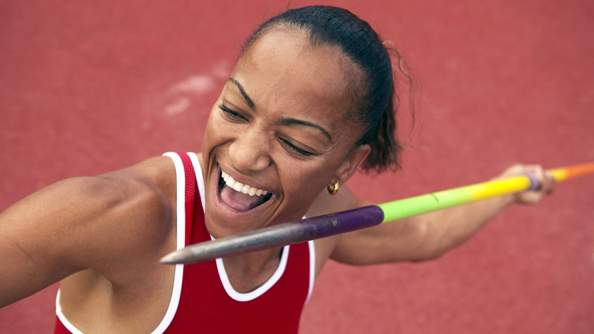 “腰旗美式橄榄球:新兴运动掀起激烈对决”